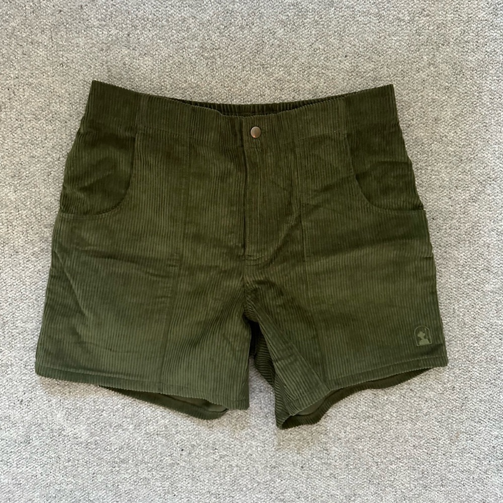 Dandy Del Mar green corduroy shorts